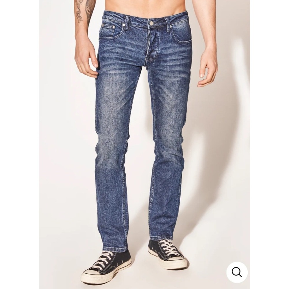 NEW WeSC Bob Straight Leg Denim Jeans Mens 36x32 Blue Wash